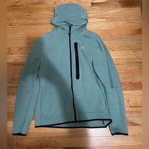 Nike Tech Hoodie